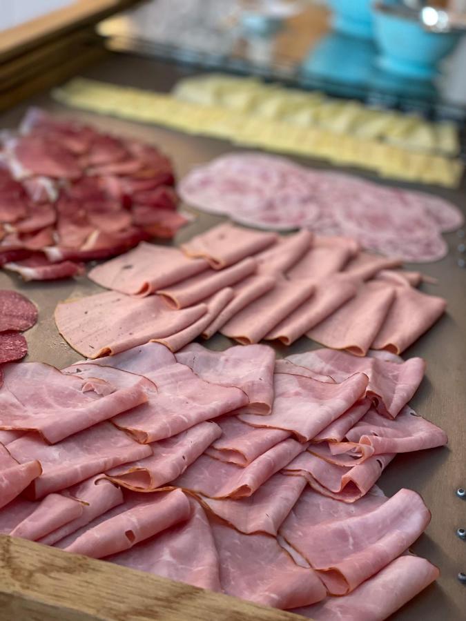 Hotel-Bistro-Europa Merchweiler Eksteriør billede