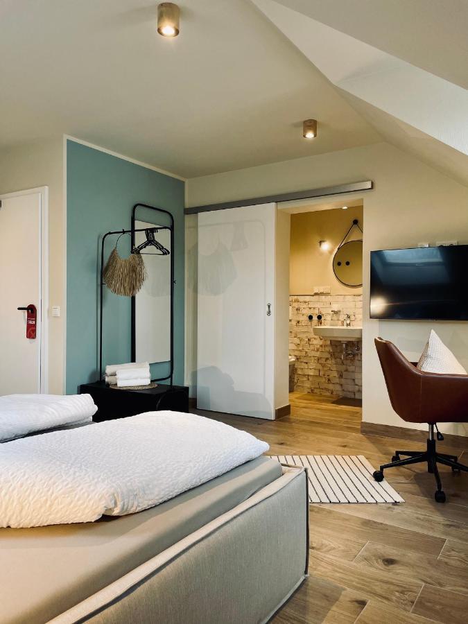 Hotel-Bistro-Europa Merchweiler Eksteriør billede