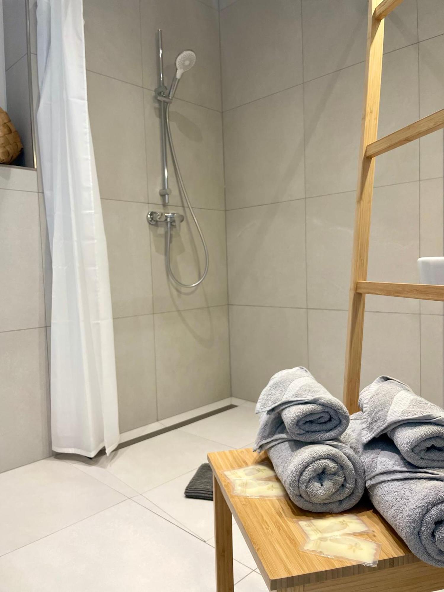 Hotel-Bistro-Europa Merchweiler Eksteriør billede
